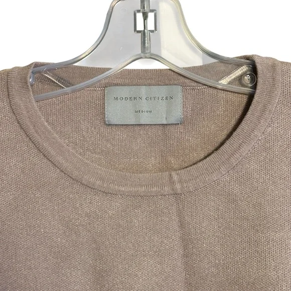 Modern Citizen Relaxed Scoop Neck Sweater in Taupe - Picture 6 of 9